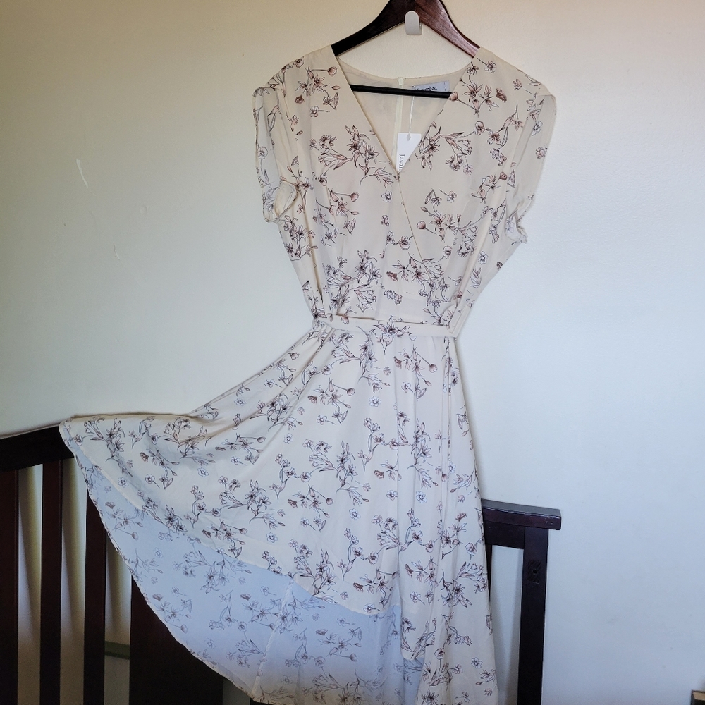 Women's Large Floral Bohemian Wrap Empire Waist High-low Midi Dress